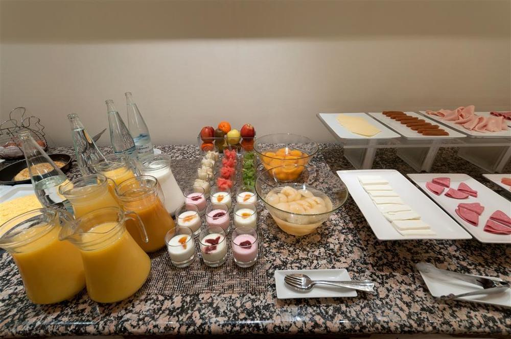 Hotel Ceuta Puerta De Africa Restaurant photo