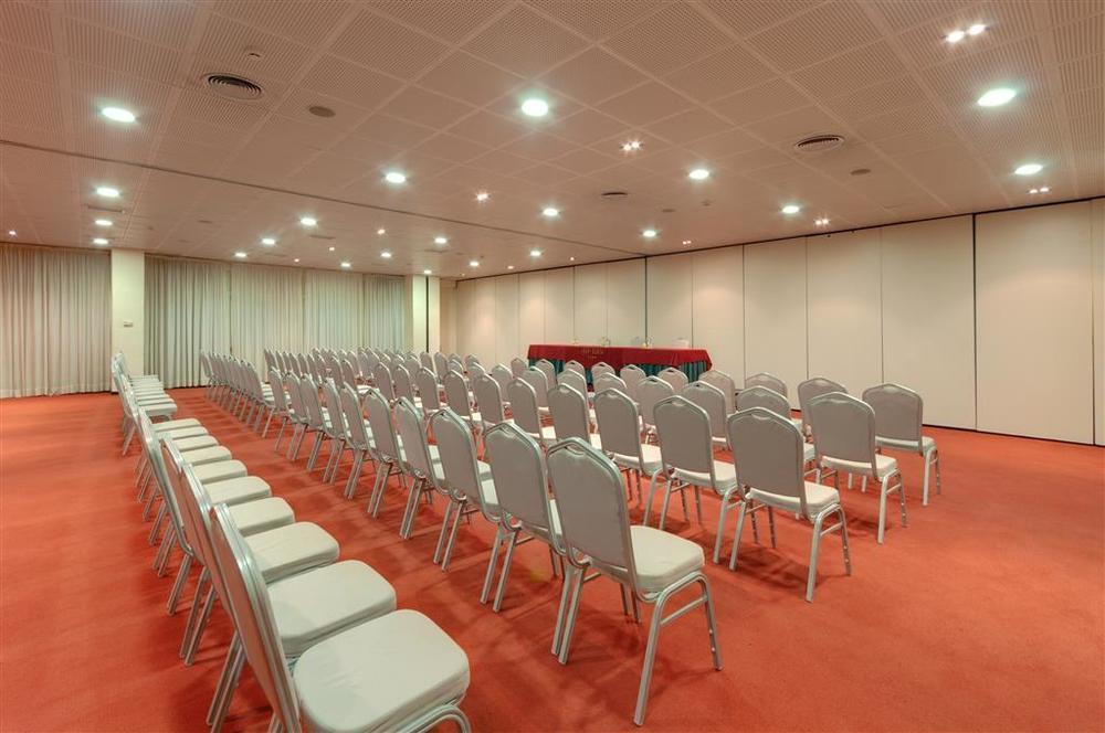 Hotel Ceuta Puerta De Africa Facilities photo